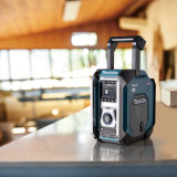 Battery Radio Makita MR007GZ 12-40V AC DAB Bluetooth USB Subwoofer