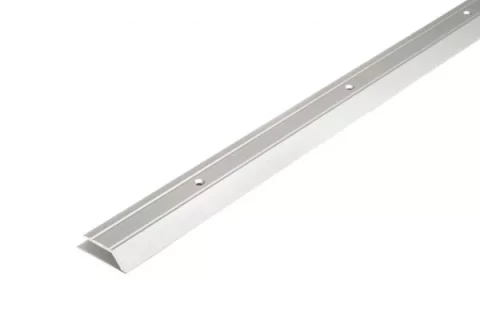 Dažādu līmeņu profils C2 HE 32x8mm 1m rievota v sudrabs