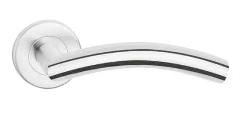 Durvju rokturis uz ovālas rozetes NEPTUN INOX