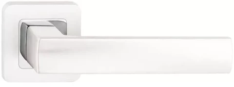 Rokturis IBIZA uz kvadrāta  rozetes,sudrabs