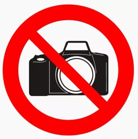 Sign ''No photography'' D10