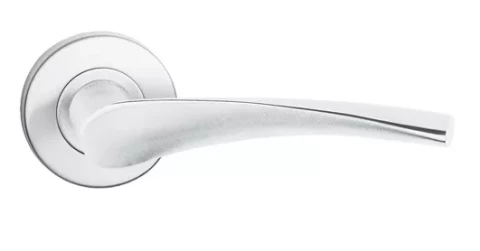 Rokturis RNO uz apaļas  rozetes