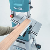 Stacionārais lentzāģis LB1200F kokam 900W, MAKITA