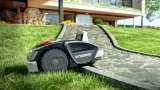 CORDLESS LAWN MOWER - ROBOT V3 PLUS VISION, SUNSEEKER 1000 M² 16800205-01