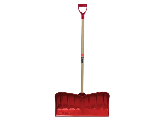 Snow shovel GARANT ALPINE with metal edge, 27.9 x 66.0 x 117.5 cm APP26KDR made in Canada