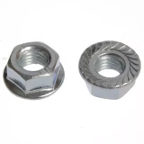 Uzgrieznis ar papl. Din 6923 M6 (200)