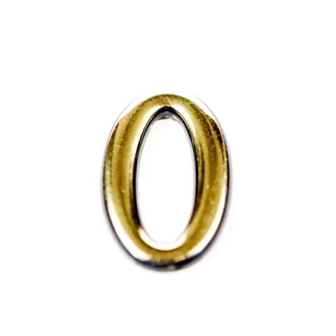 Numurs 0 brass
