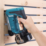 18V Stapler LXT MAKITA DST221Z