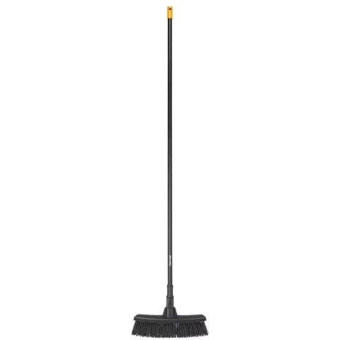 Fiskars "Solid" broom with handle (M), 131037