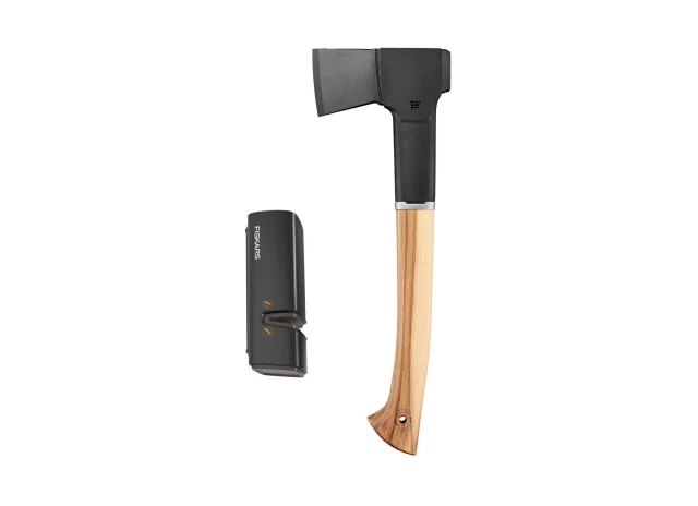 Fiskars Norden N10 cirvis skaldāmais 0.48cm/ 1.2kg un asināmais 1052276