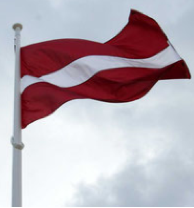 Latvijas valsts karogs  100x200cm 110g/m2 mastam