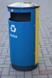 Waste bin 70L for sorting with dividing panel (blue / yellow)