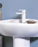 GB4121805141 Bathroom sink faucet Estetic Matte white